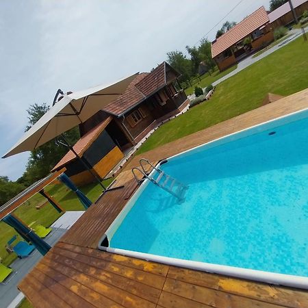 Kuca Za Odmor Jopi I Mare Villa Topuszka Kültér fotó