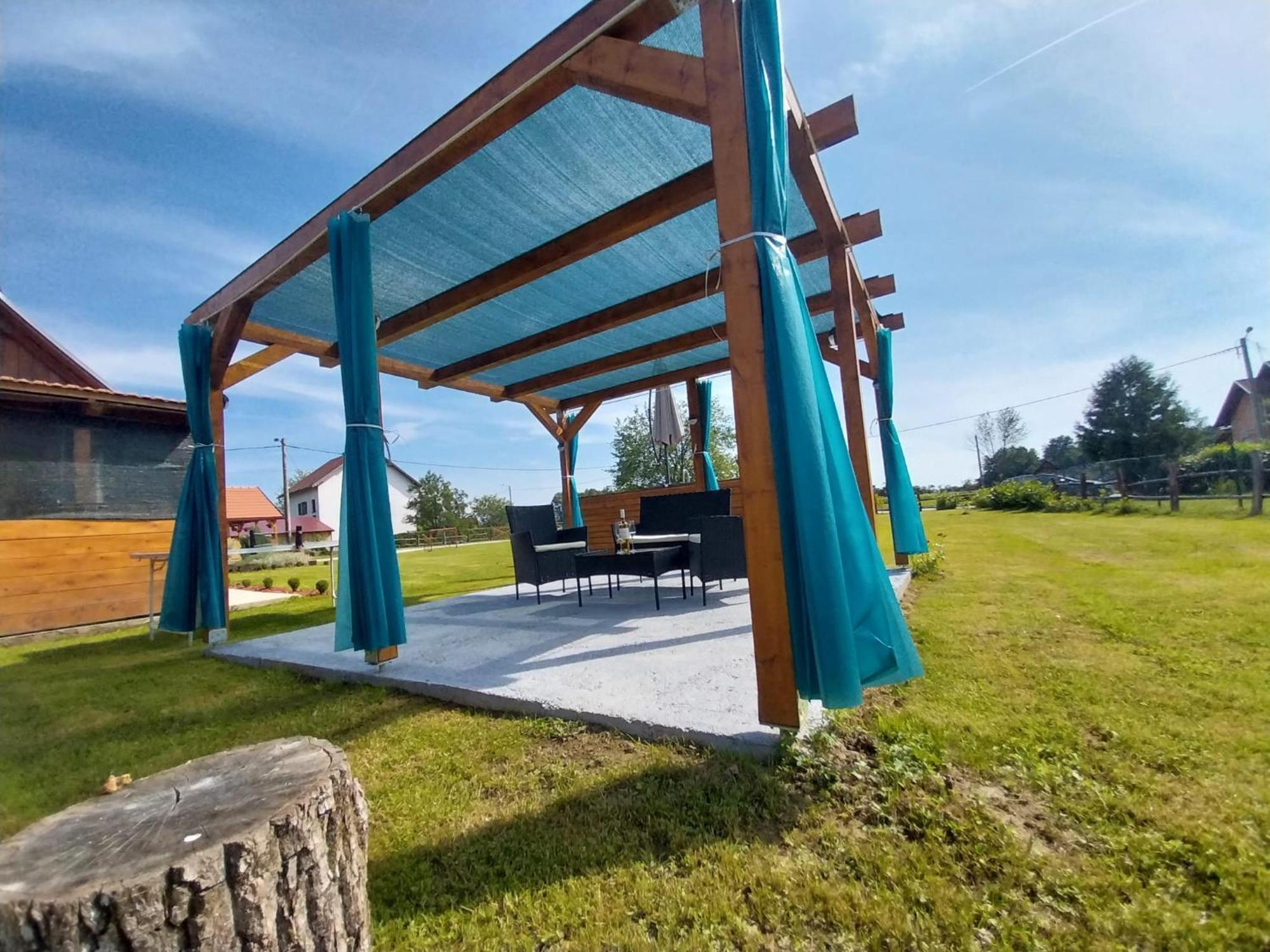 Kuca Za Odmor Jopi I Mare Villa Topuszka Kültér fotó