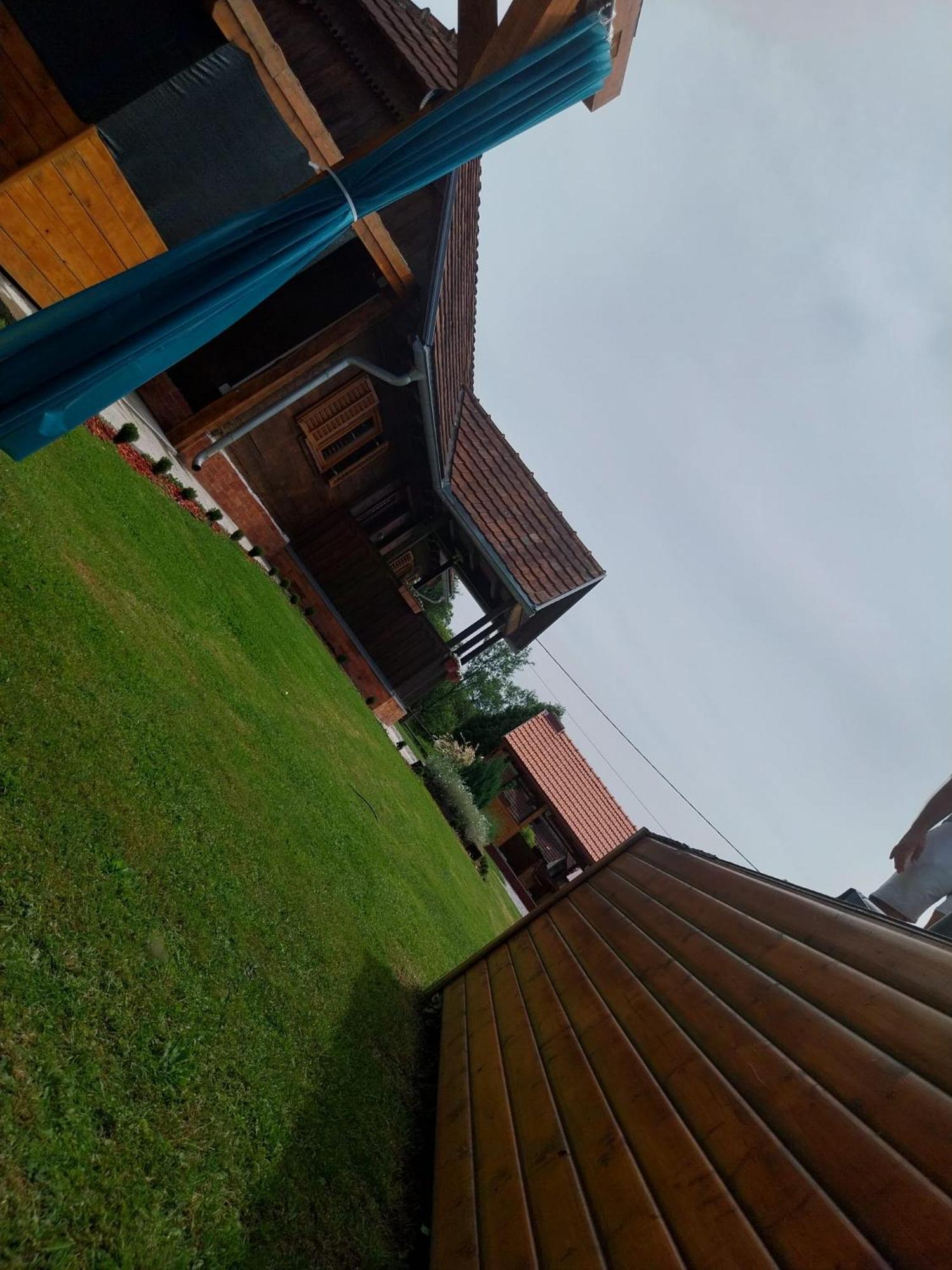 Kuca Za Odmor Jopi I Mare Villa Topuszka Kültér fotó