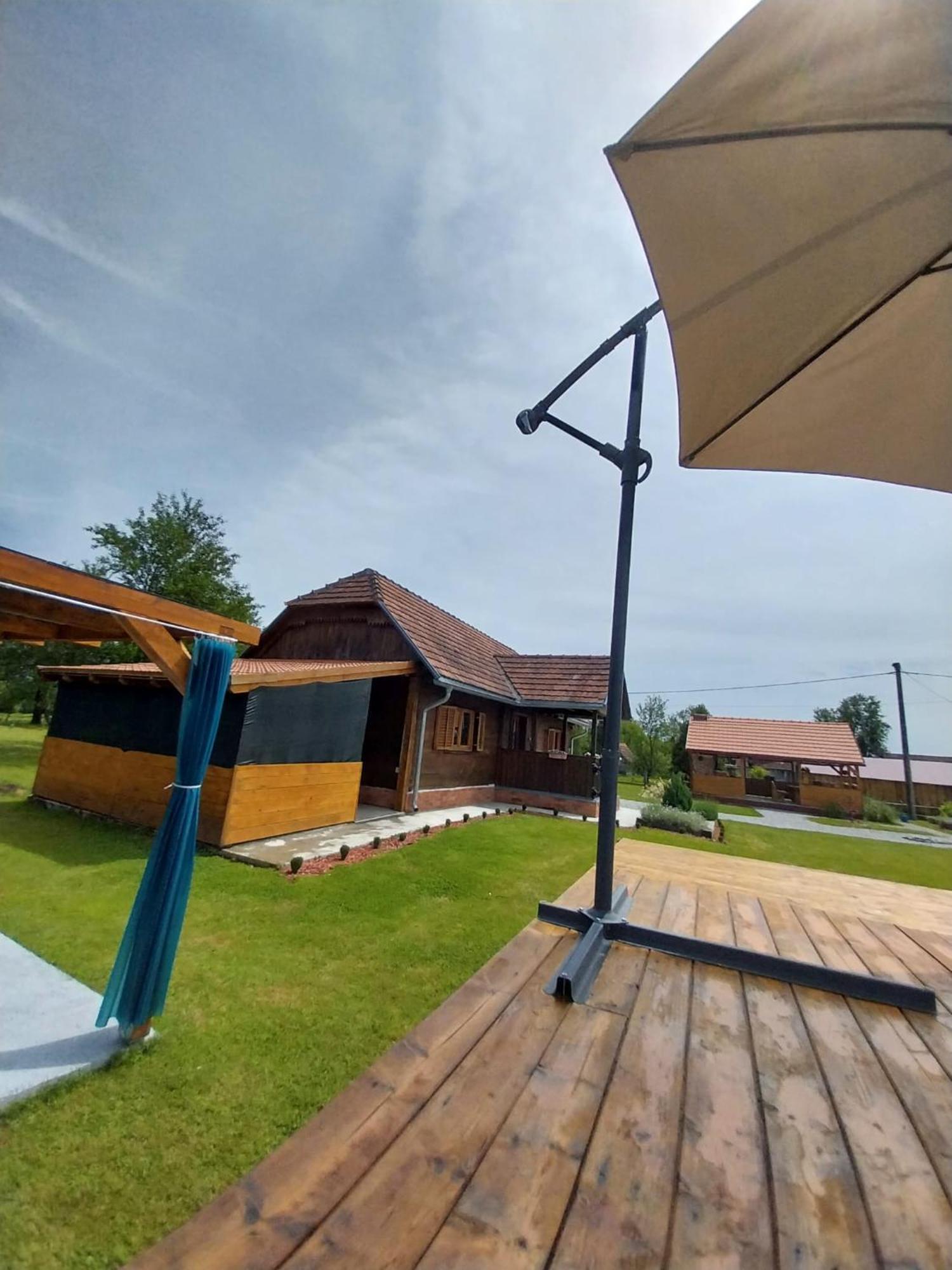 Kuca Za Odmor Jopi I Mare Villa Topuszka Kültér fotó
